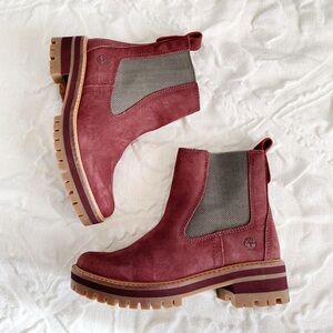 Timberland Courmayeur Valley
Chelsea Boot Size 6 New